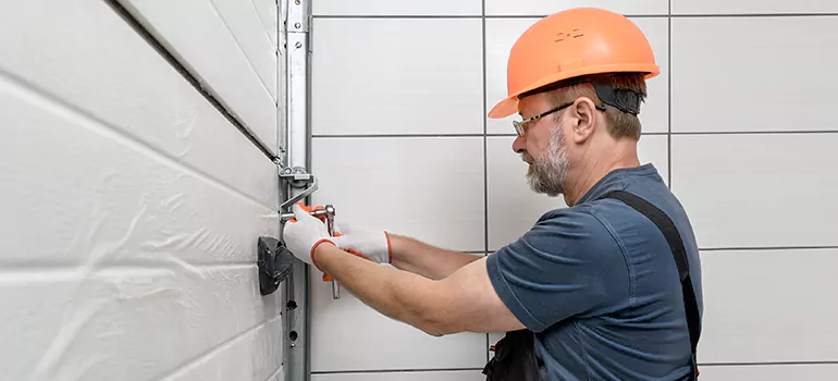 Commercial Garage Door Repair in Delray Beach, FL