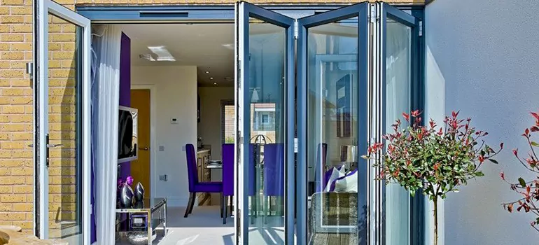 Commercial Door Glass Repair in Delray Beach, FL