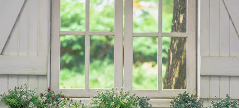 Professional Garden Window Enclosure Repair in Delray Beach, FL