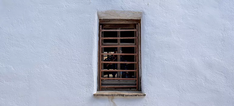 Residential Accordion Door Repair in Delray Beach, FL