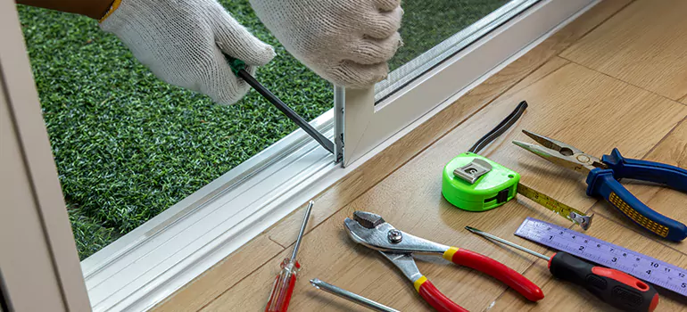 Window Hinge Repair in Delray Beach, FL